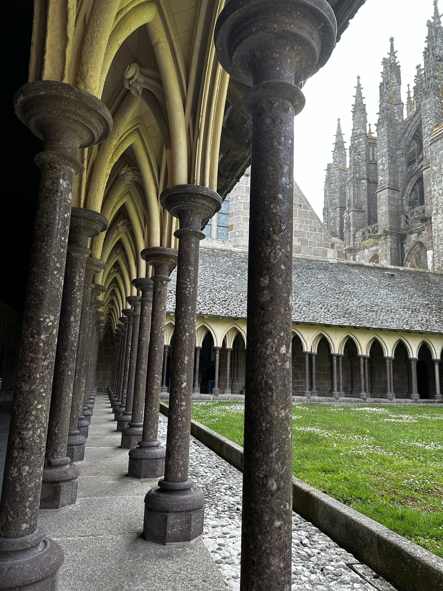 【毬藻】希少 le mont st michel 50s Practical information - The gates of Mont Saint-Michel